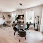 Modern, Centrally Located Apartment!