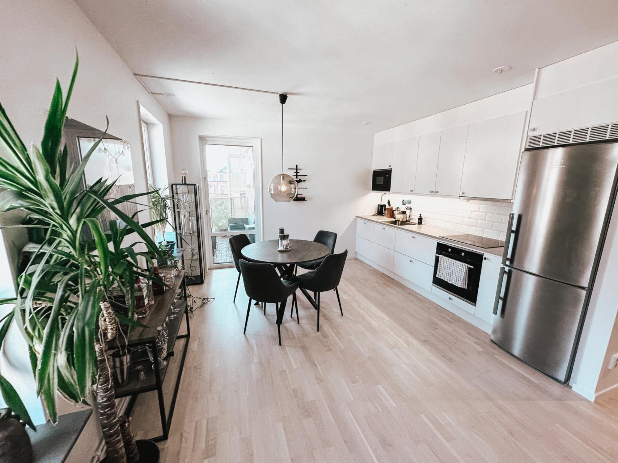 Lägenhet Modern, Centrally Located Apartment! Stockholm